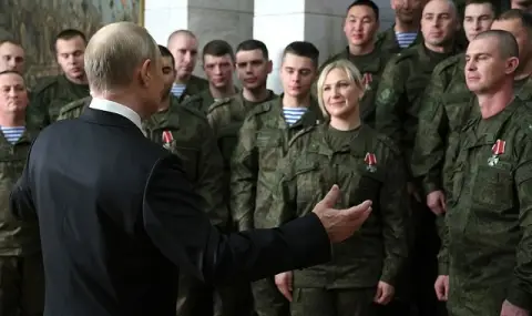 Владимир Путин за украинските войници: Ще останат на второ място дори в състезание на идиотите, защото са идиоти - 1