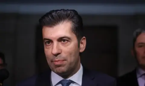 Кирил Петков: Наблюдаваме стария модел, хвърлят 15 милиона от джипката - 1