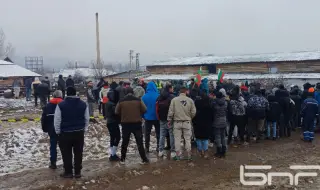 Политически фигури от "Величие" подкрепиха протеста на фермерите във Велинград 