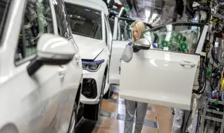 Основният завод на Volkswagen се готви да премине към четиридневна работна седмица