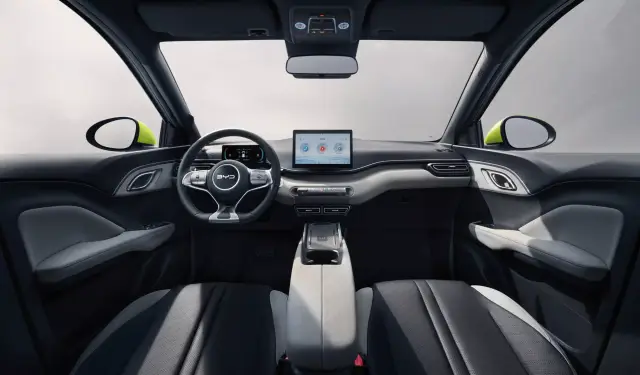 Евтиният в Китай BYD Surf се оказа над два пъти по-скъп в Европа | ФАКТИ.БГ Евтиният в Китай BYD Surf се оказа над два пъти по-скъп в Европа